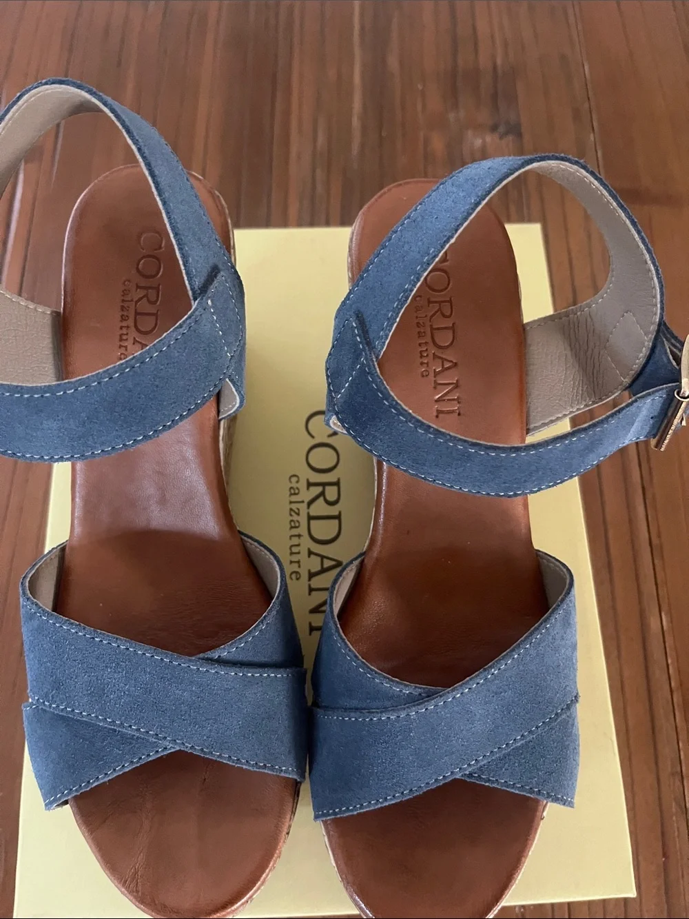 Cordani Brittany Crosta size 41